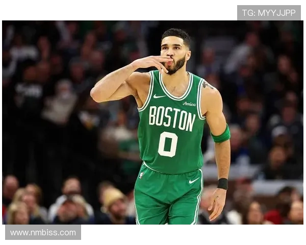 五名球员得分上双凯尔特人战胜独行侠再创佳绩 五名球员得分上双凯尔特人战胜独行侠再创佳绩